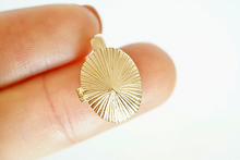 Load image into Gallery viewer, Opihi Locket Necklace