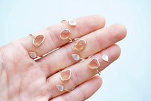 Load image into Gallery viewer, Solid Gold ‘Mika’ Sea Glass Wrap Ring