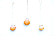 Load image into Gallery viewer, 24k Gold-Dipped Natural Sunrise Shell Pair Necklace