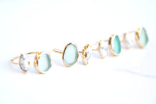 Load image into Gallery viewer, Gold Sea Glass &amp; White Turquoise &#39;Kaikaina&#39; Ring
