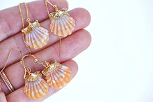 Load image into Gallery viewer, Sunrise Shell Earrings
